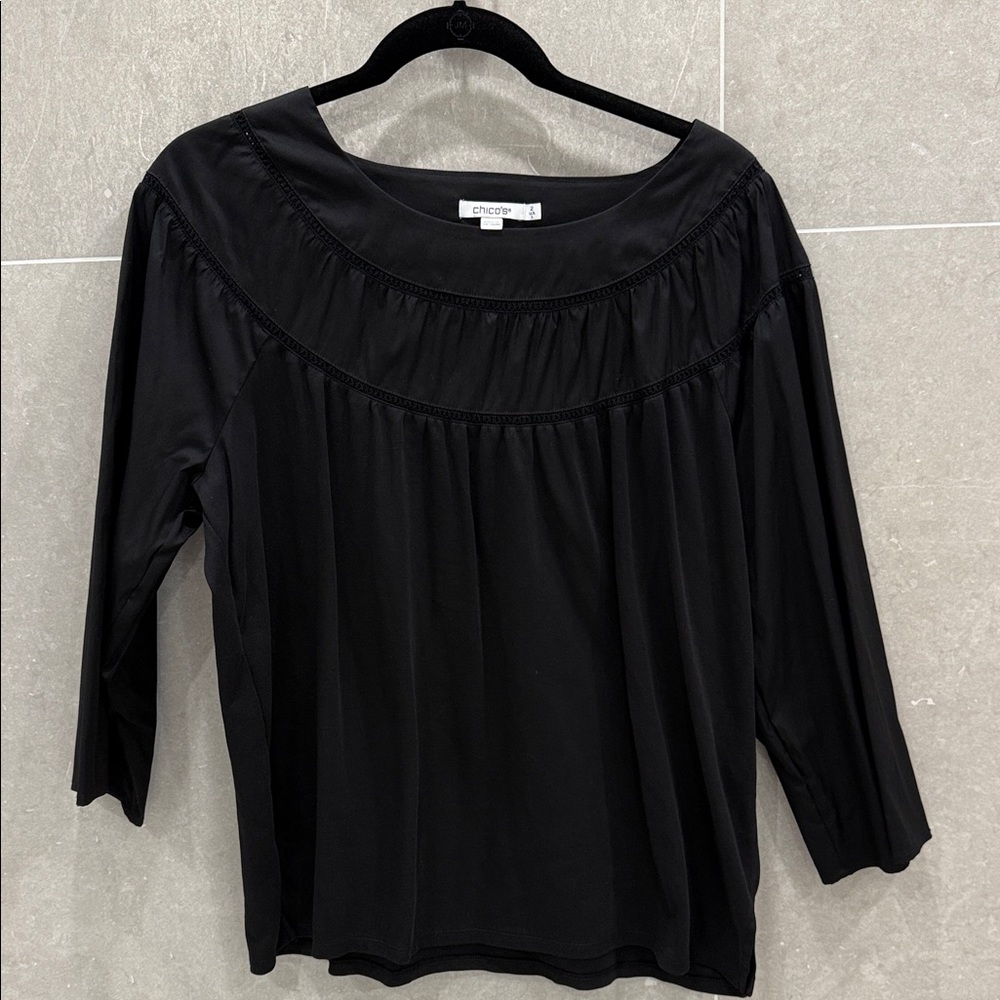 Chico's Knit with Contrast Sleeves Top